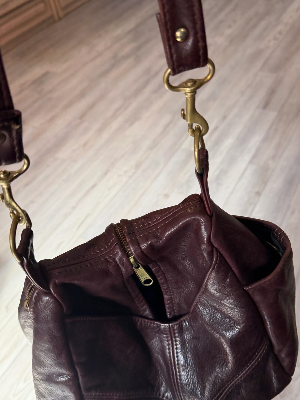 Artisan, genuine, leather bag purchased at craft fair handmade - Picture 8 of 16